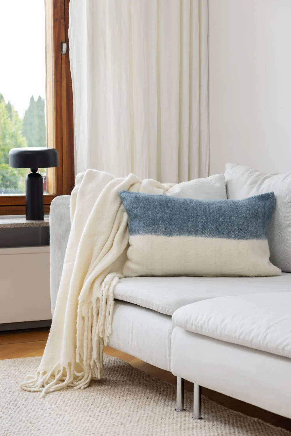 Cushion cover in wool mix - Carrie (blue)