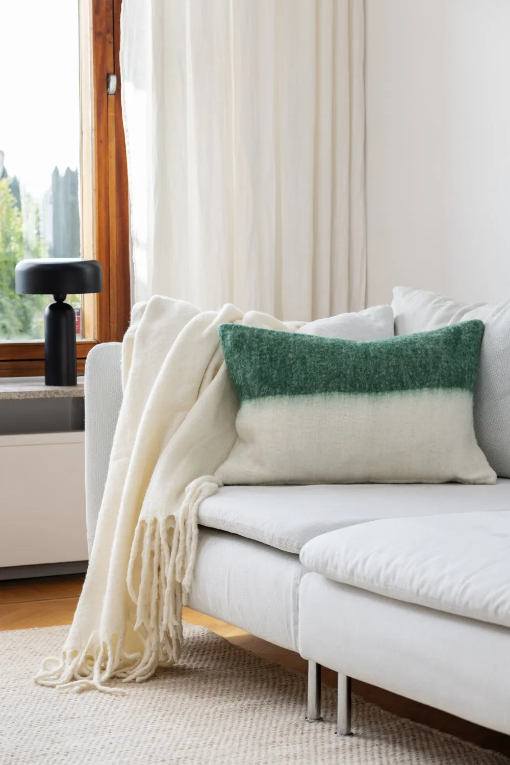 Cushion cover in wool mix - Carrie (green)