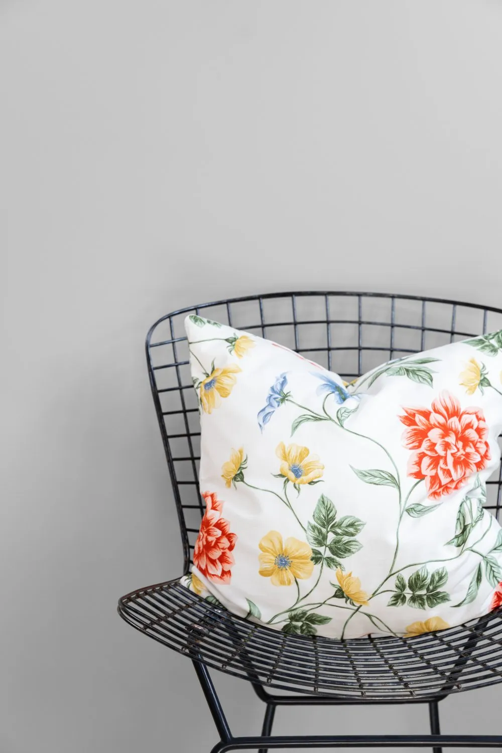 Cushion cover - Dahlia (red)