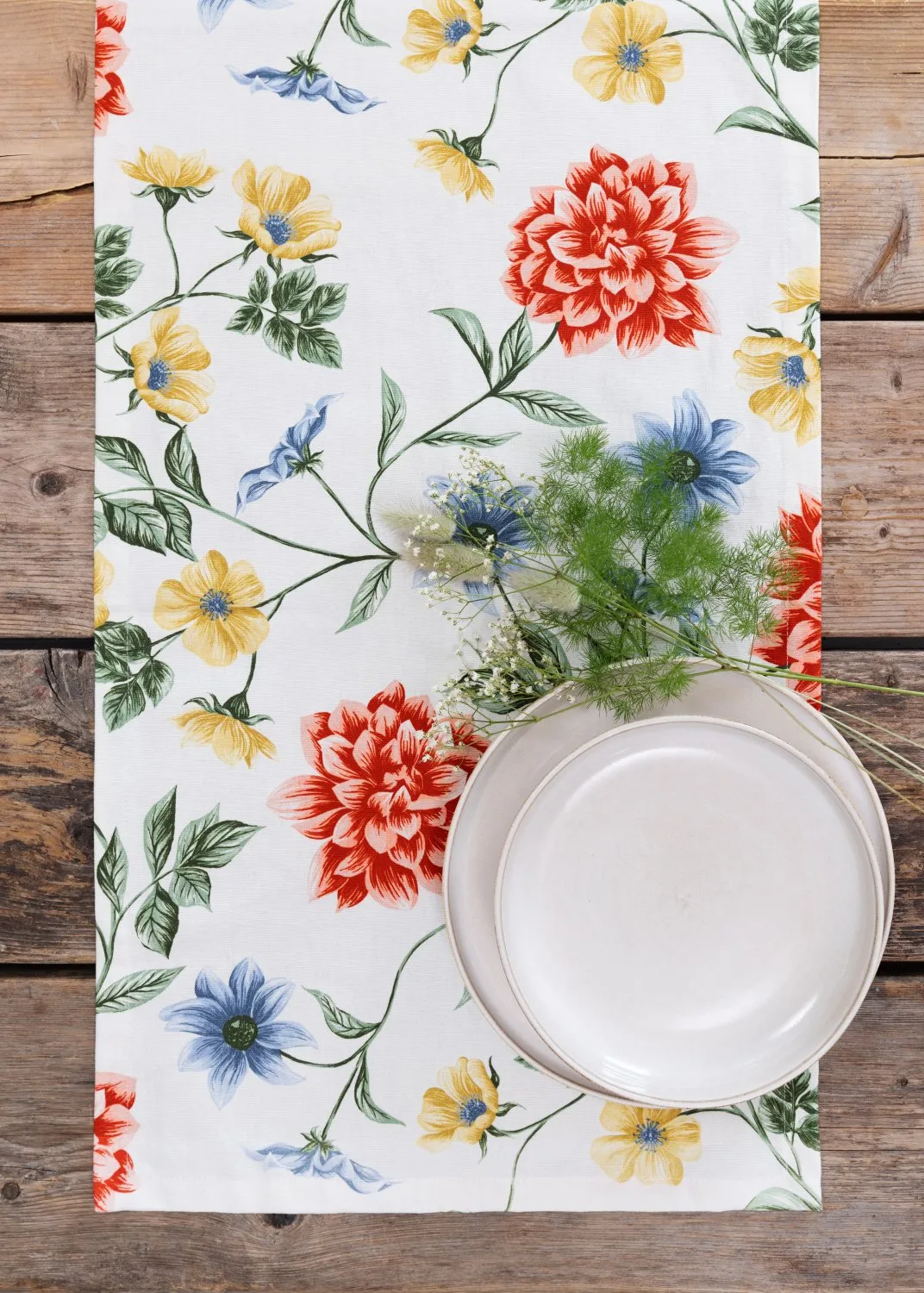 Table runner - Dahlia (red)