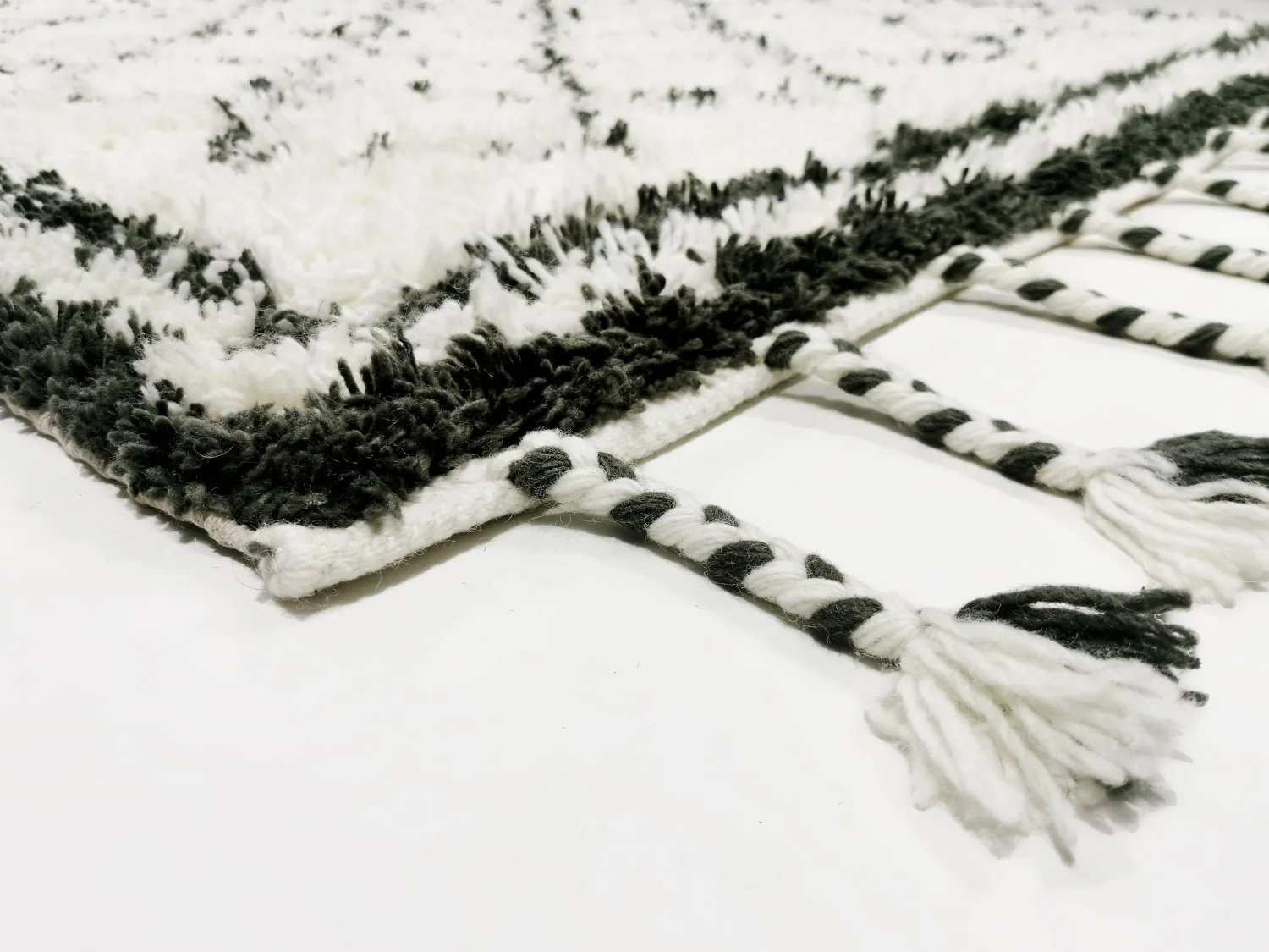 Wool rug - Avila Berber