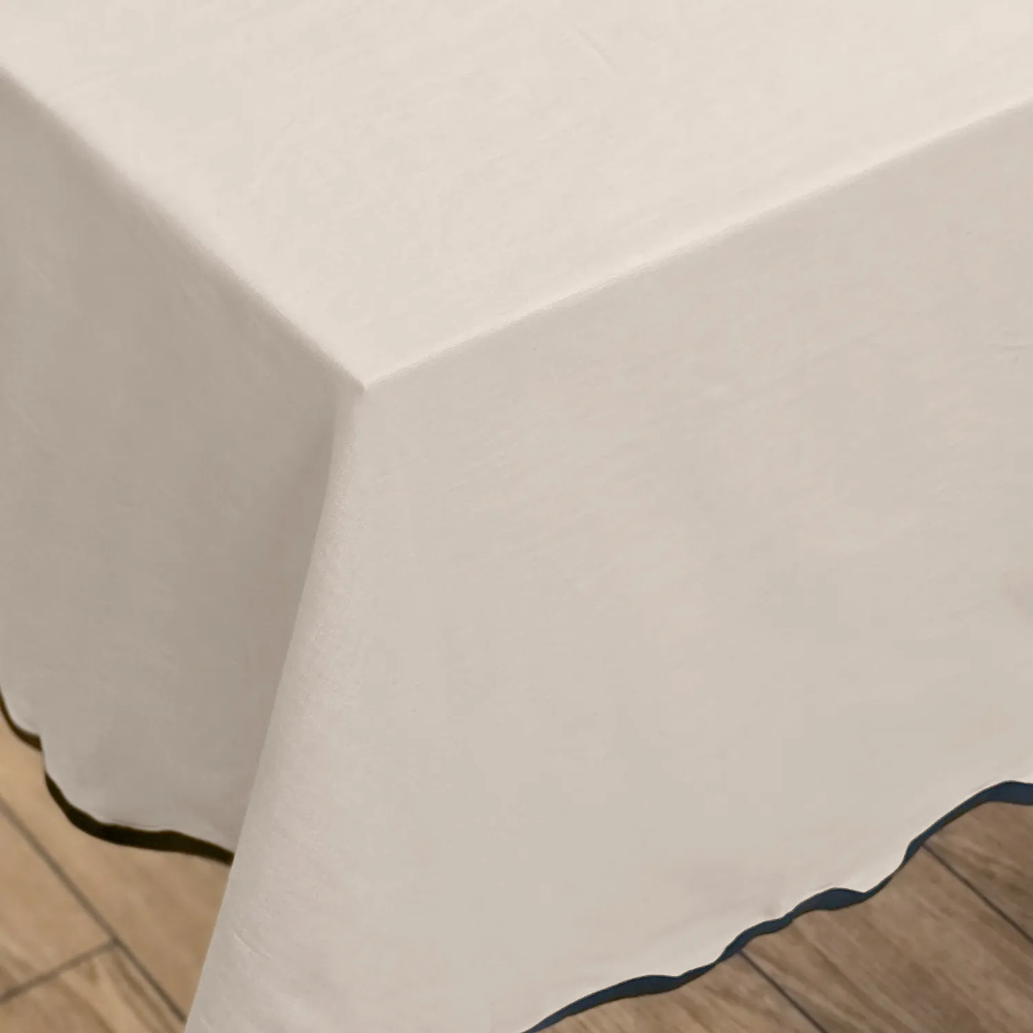 Cotton tablecloth - Yrsa (light beige)