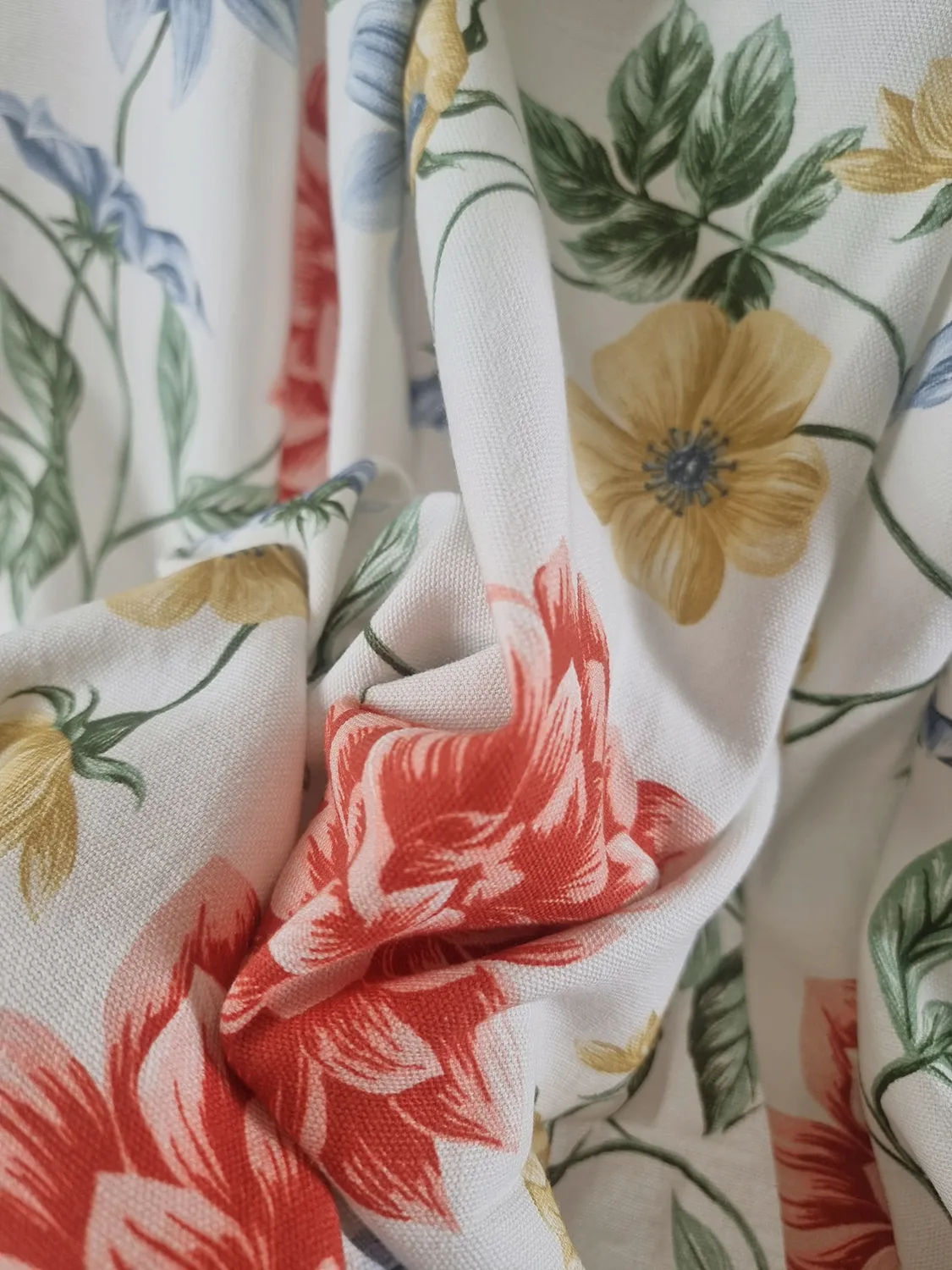 Cotton tablecloth - Dahlia (red)