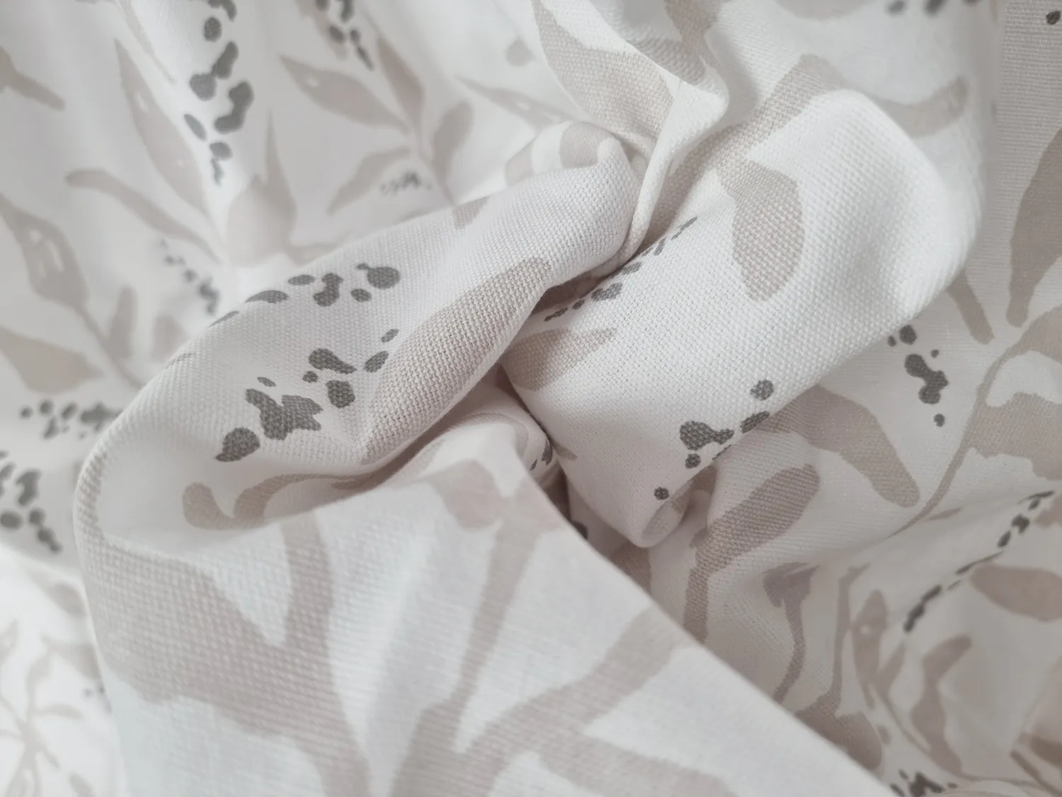 Cotton tablecloth Katri (beige)