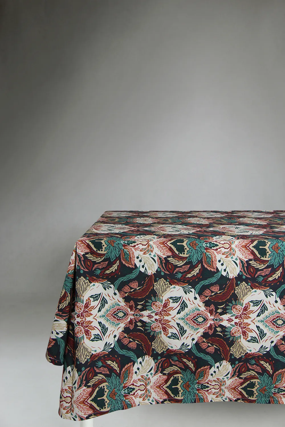 Cotton tablecloth - Paula (blue/multi)