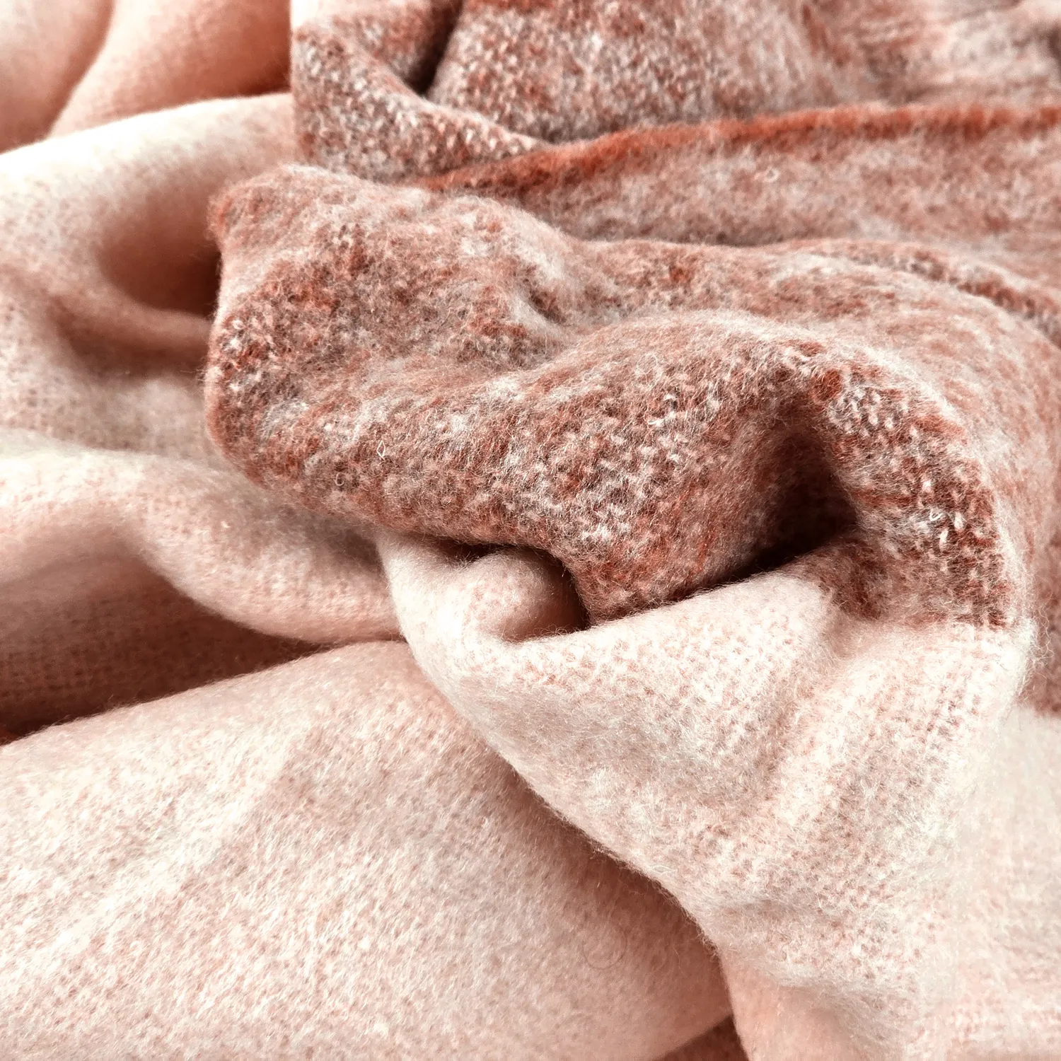 Throws - Plaid in wool mix - Carol (pink)