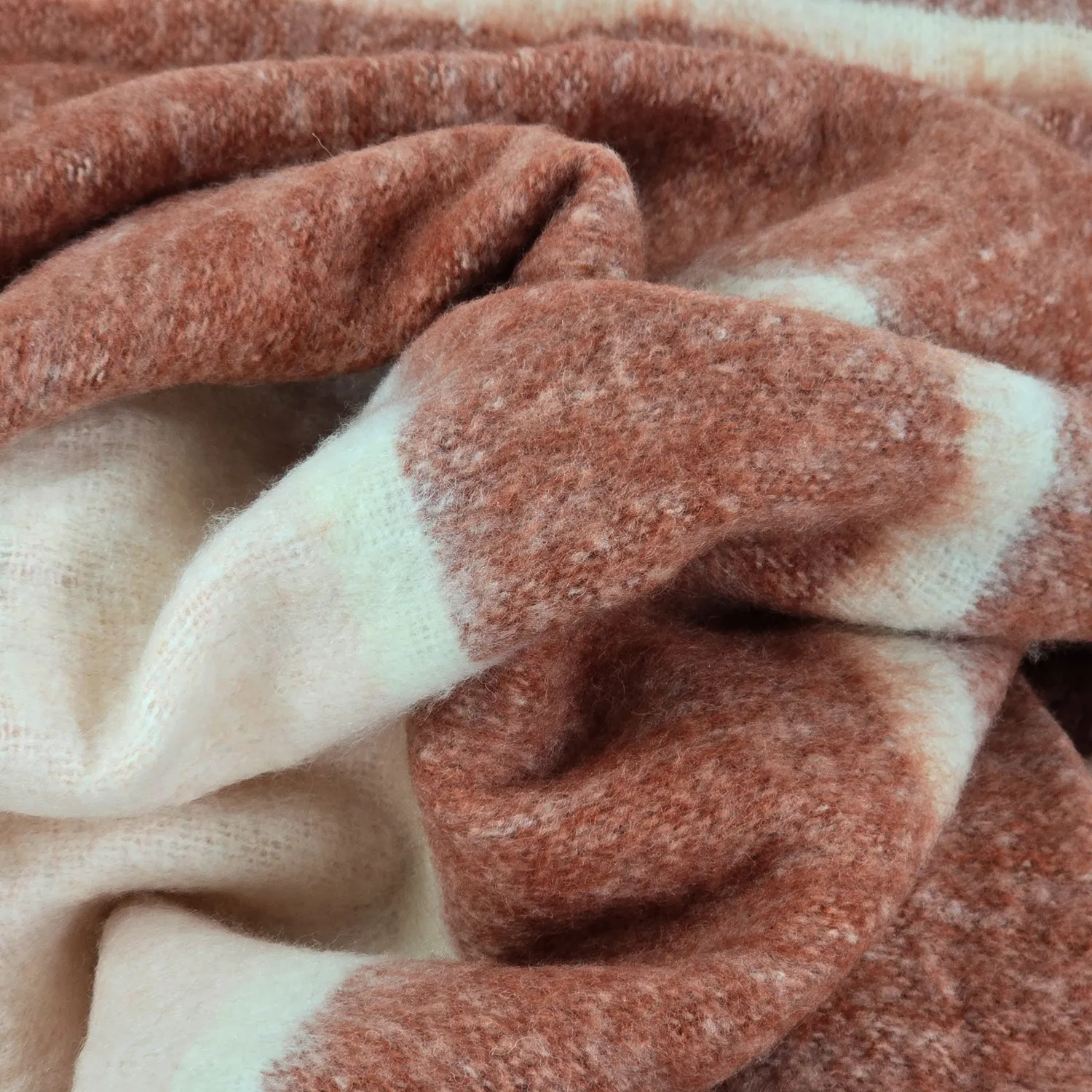 Throws - Plaid in wool mix - Charlotte (pink)