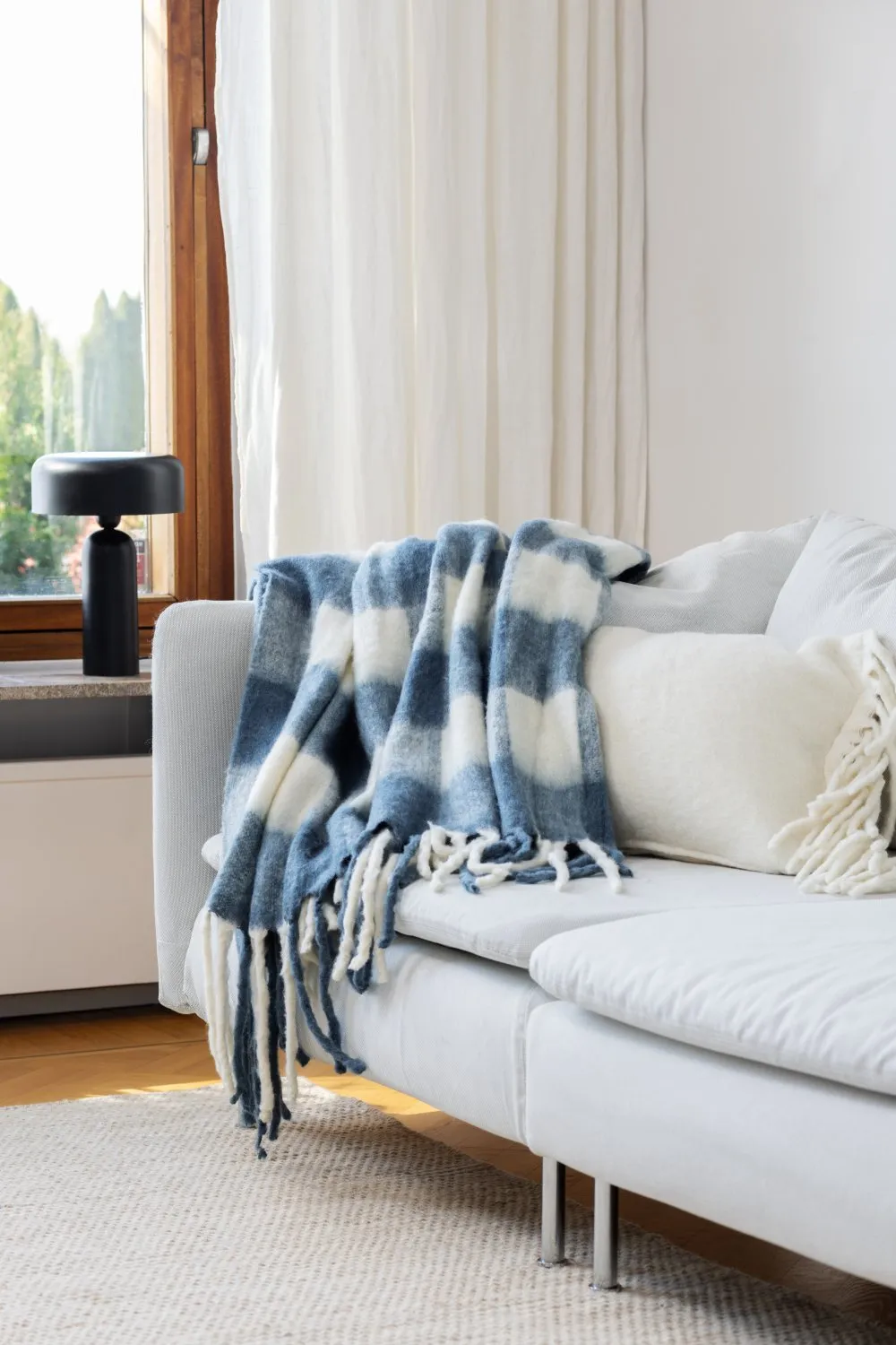 Throws - Plaid in wool mix - Phoebe (blue)