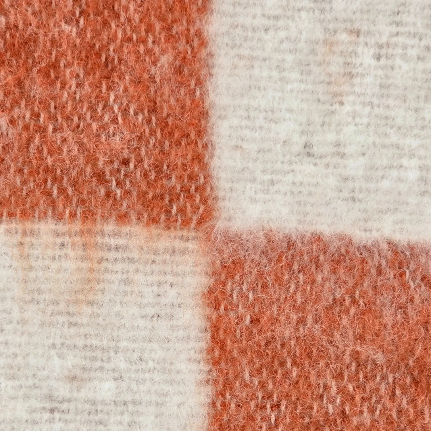 Throws - Wool blend throw - Audrey Check (pink/off white)
