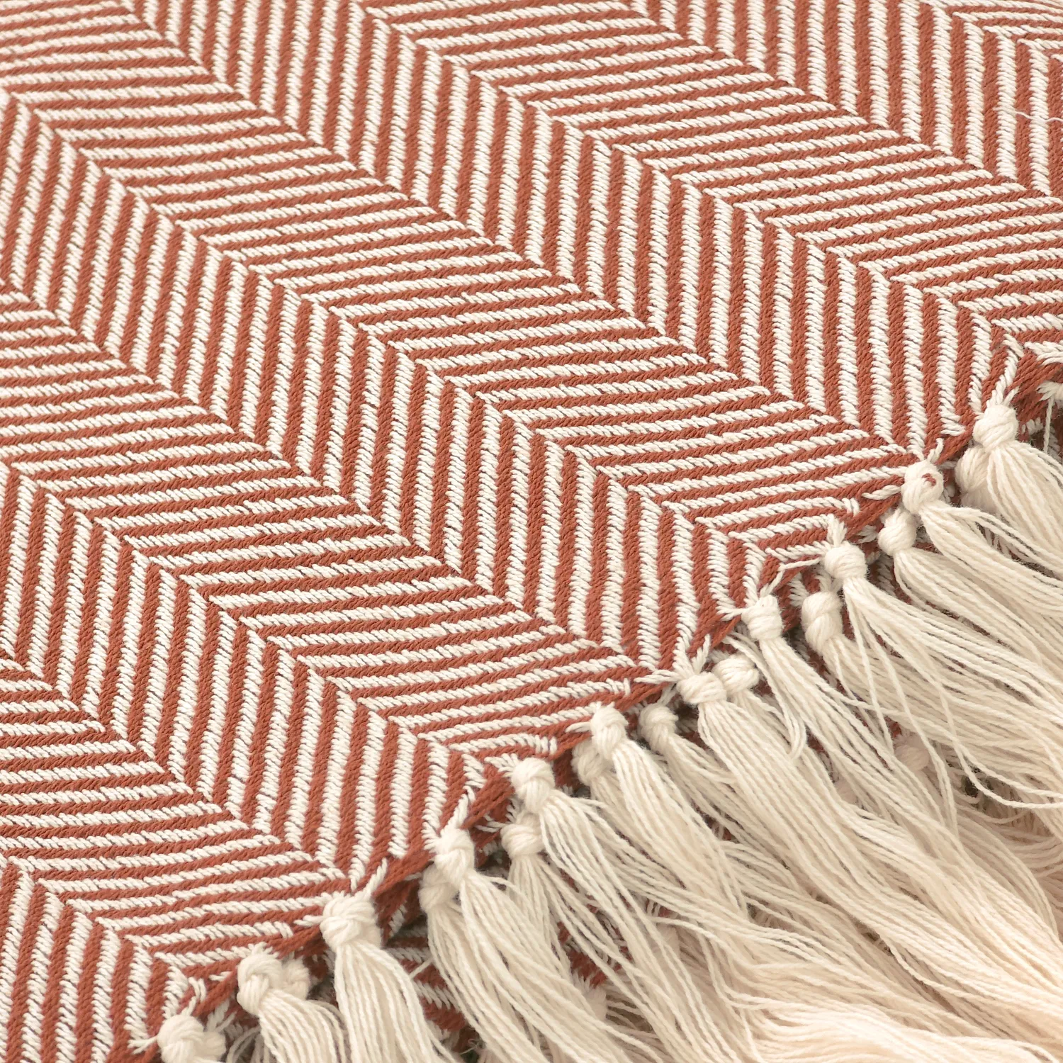 Throws - Cotton throw - Denisa Fishbone (brown/white)