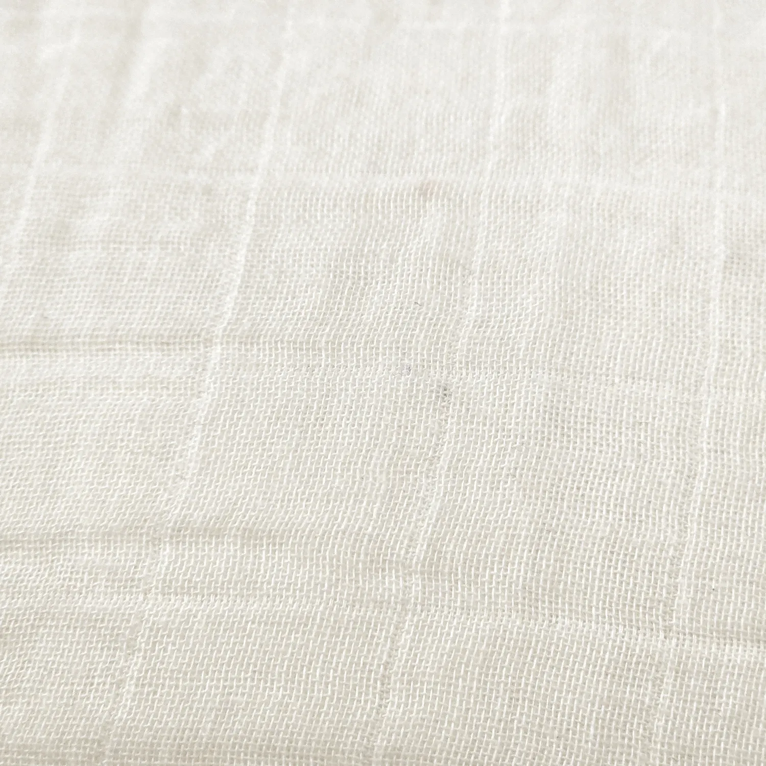 Blankets - Vanja Throw (cream)