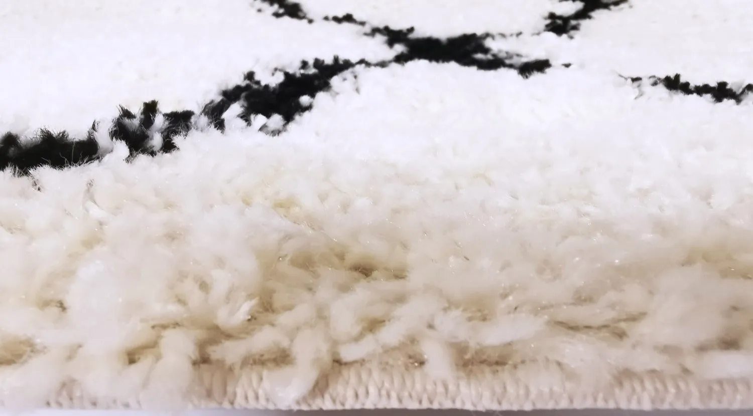 Shaggy rugs - Tavola (black/white)