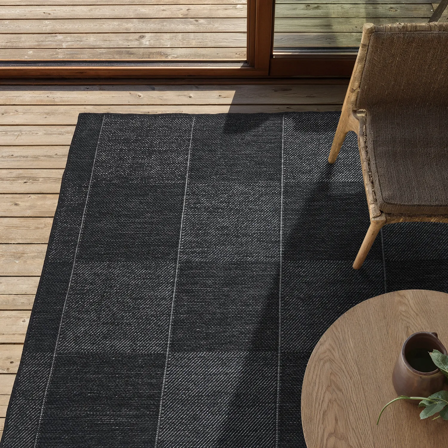 Indoor/Outdoor rug - utomhusmatta - Ava (black)