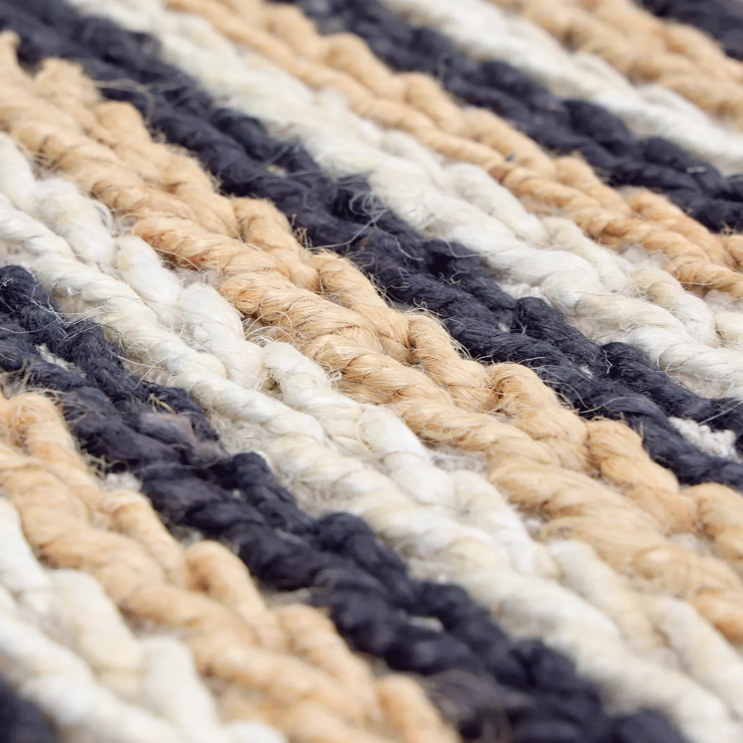 Jute rug - Howrah Braided Jute (natural/white/black)