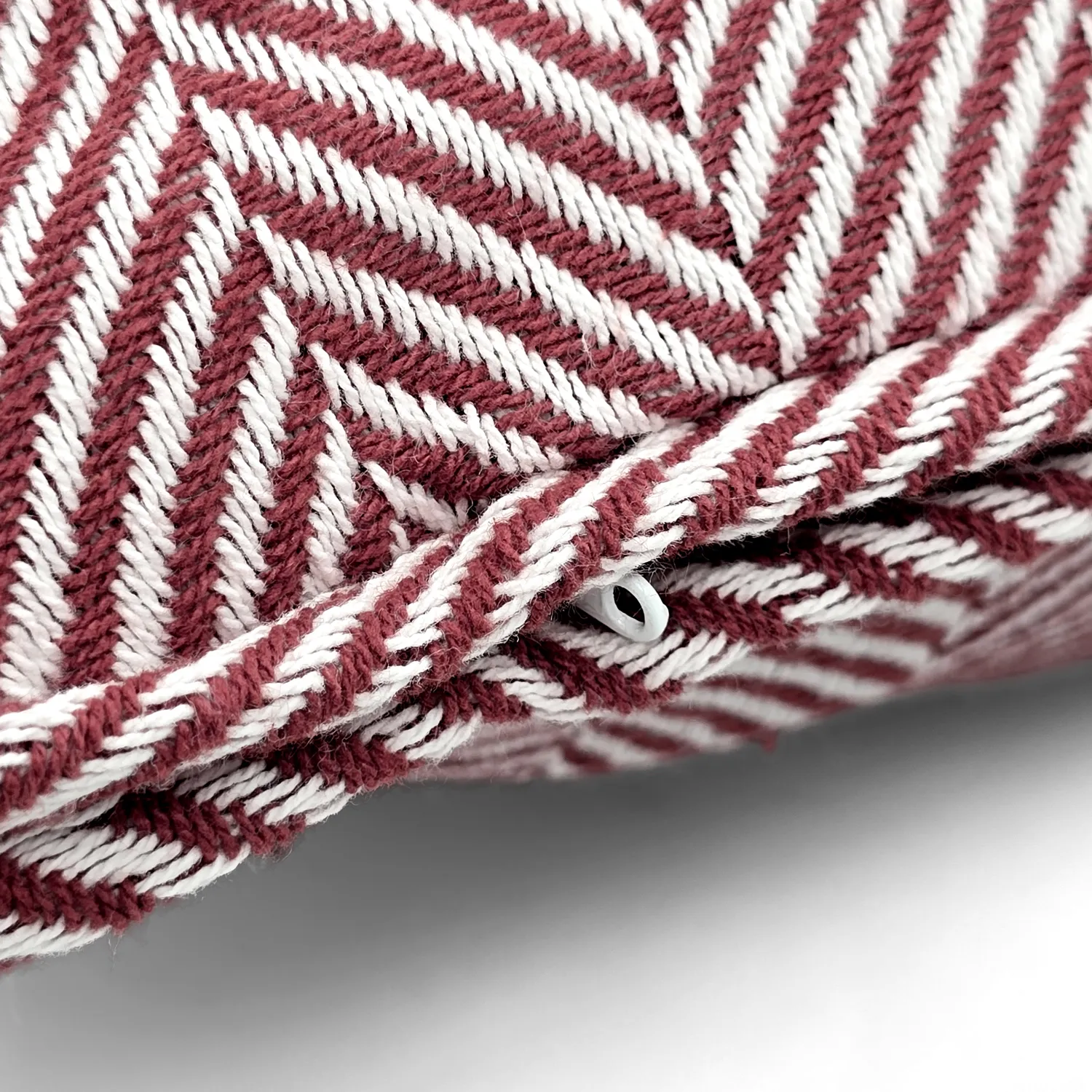 Cushion cover - Denisa Fishbone (red/white)