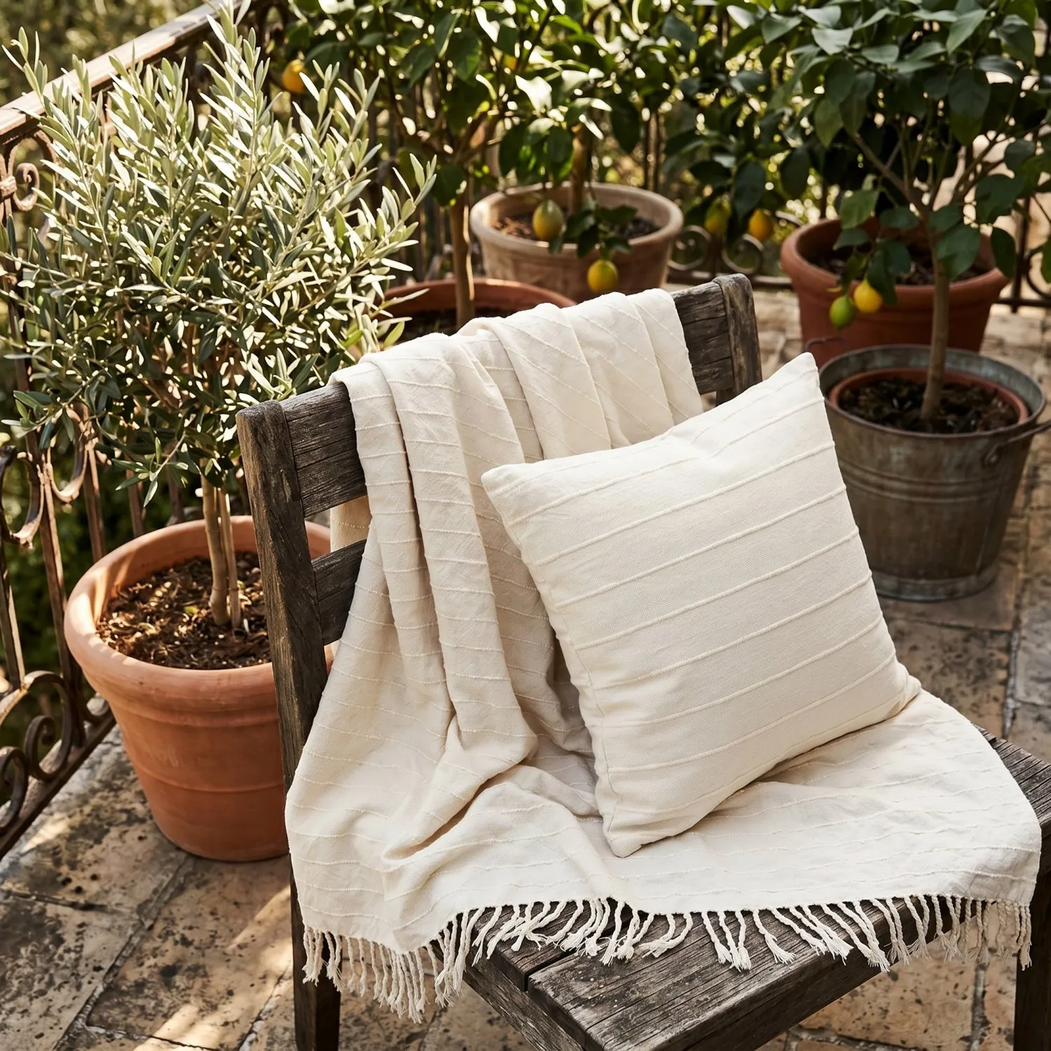 Cushion cover - Nalani cotton cushion cover (cream)
