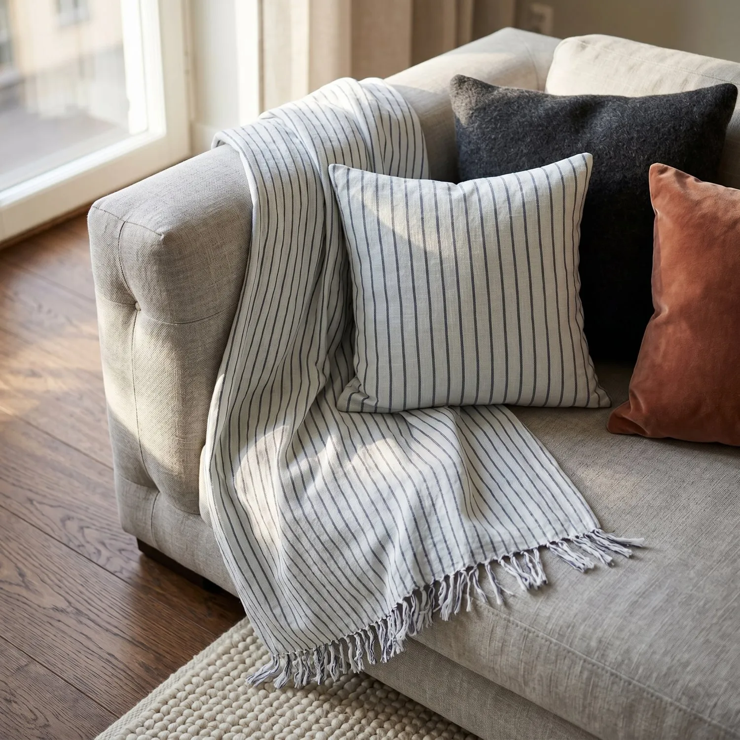 Cushion cover - Rumi stripe cotton cushion cover (light blue/navy/cream)