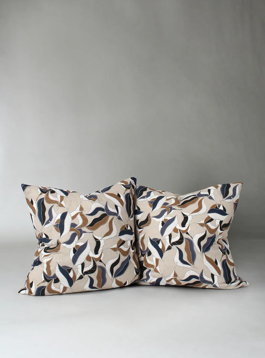 Cushion covers 2-pack - Amalie (grey/blue)