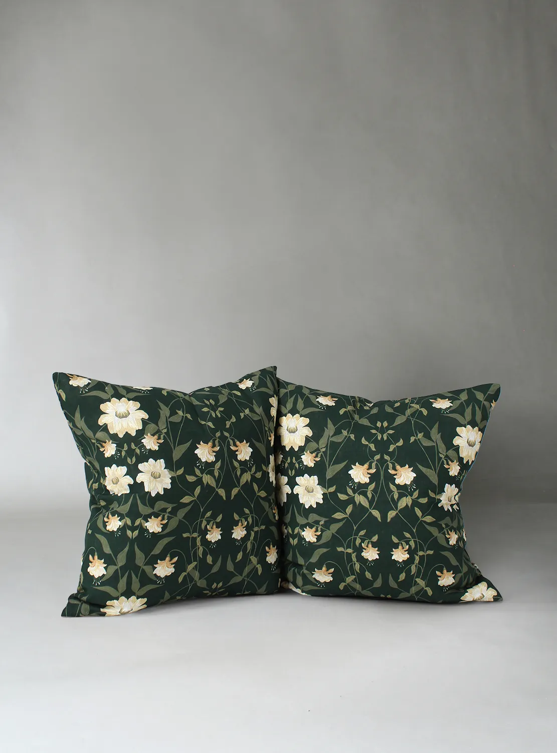 Cushion covers 2-pack - Bodil (green)