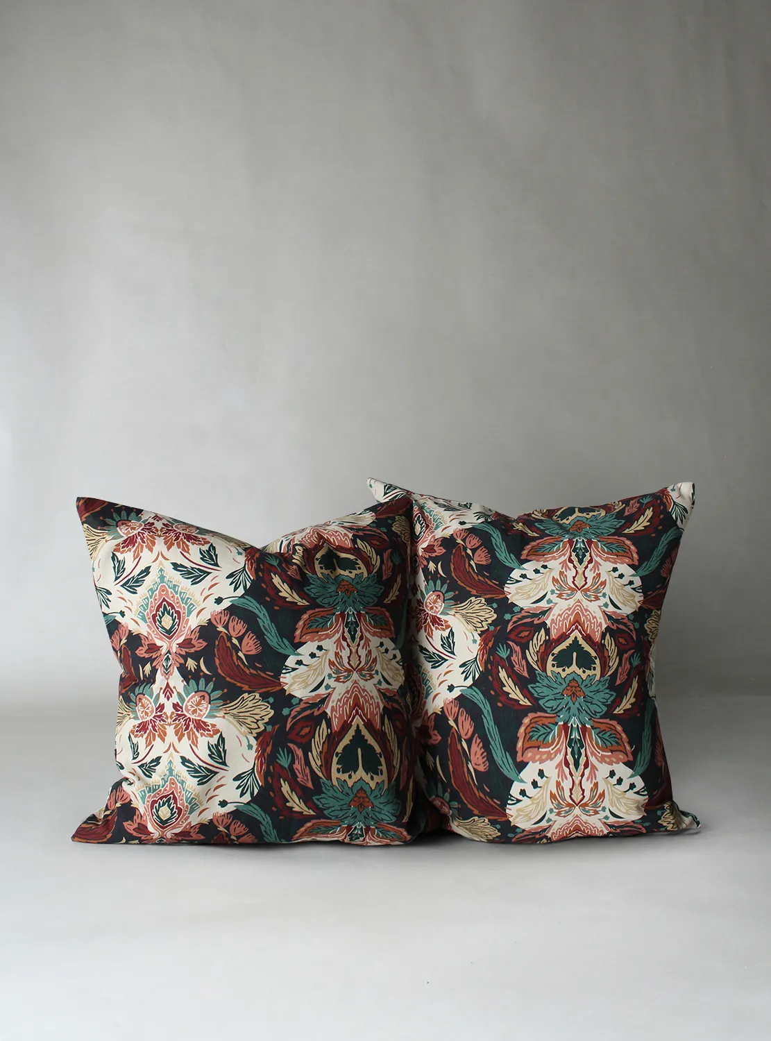 Cushion covers 2-pack Paula (blue/multi)