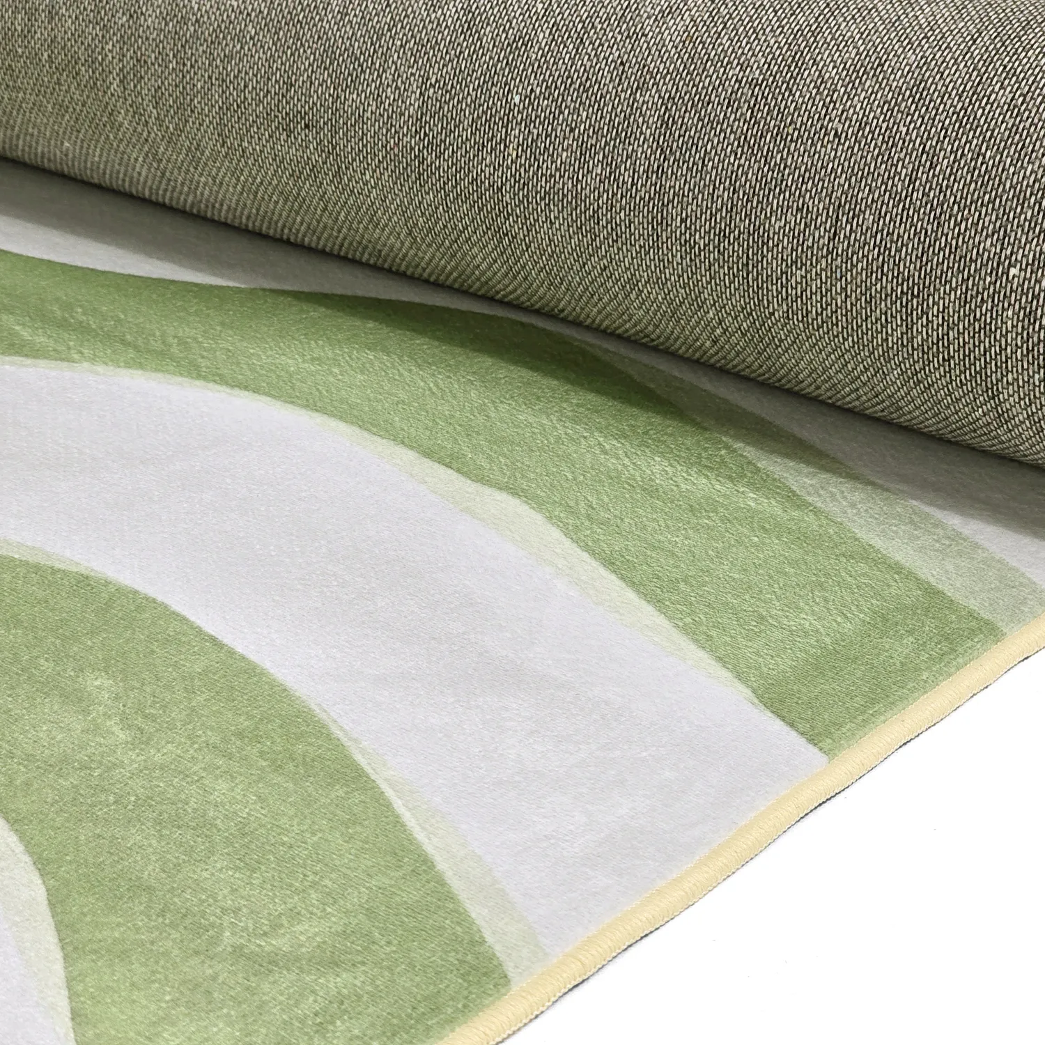 Wilton rug - Marsala (green/white)