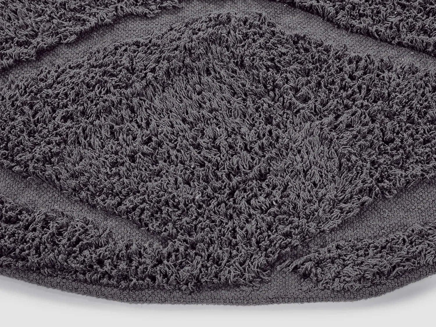 Round rug - Brynn Natural Cotton Shaggy (black)