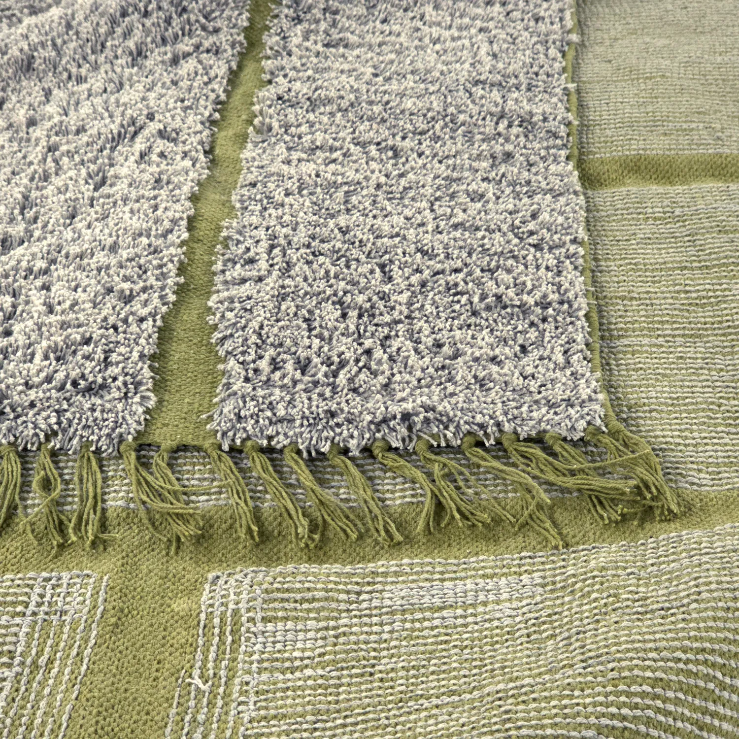 Shaggy rugs - Lindley Natural Cotton Shaggy (greige/green)