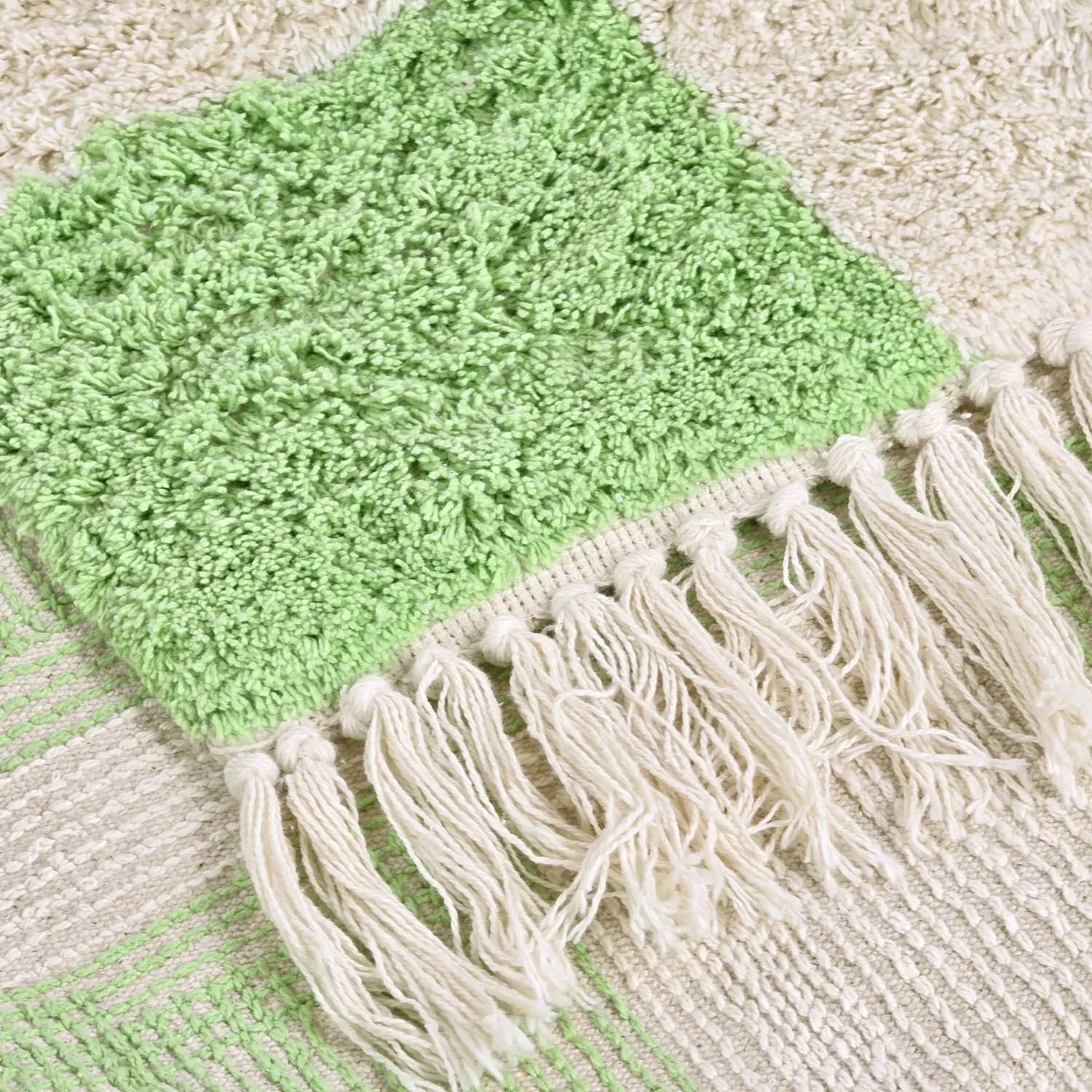 Shaggy rugs - Maranello Natural Cotton Shaggy (green)