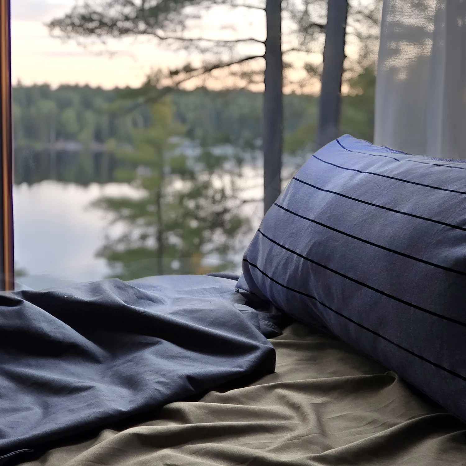 Pillowcase - Isadora (blue)