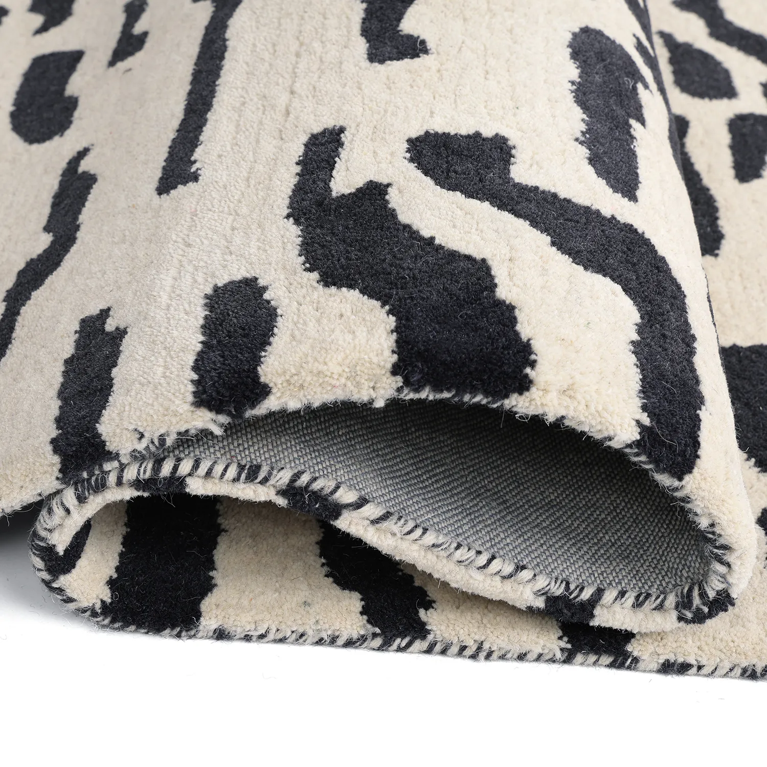Shaggy rugs - Zebra Tufted Wool Premium (white/black)