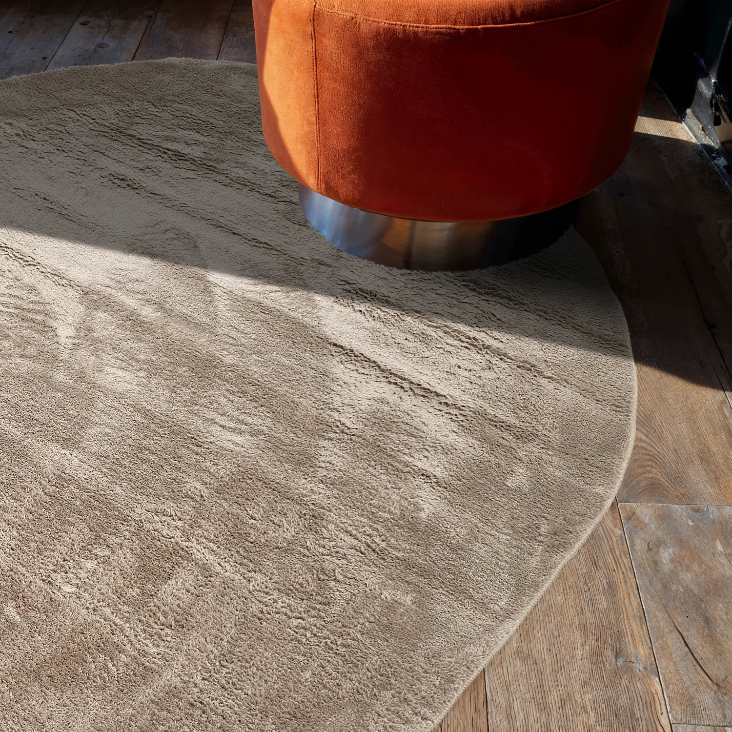 Oval Shaggy Rug - Aranga Super Soft Fur (brown)