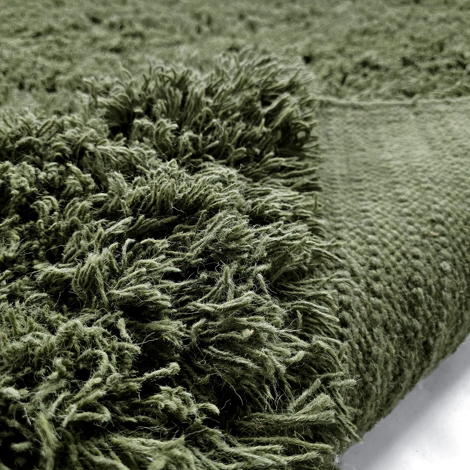 Shaggy rugs - Fassale Hand Woven Wool Shaggy (moss green)
