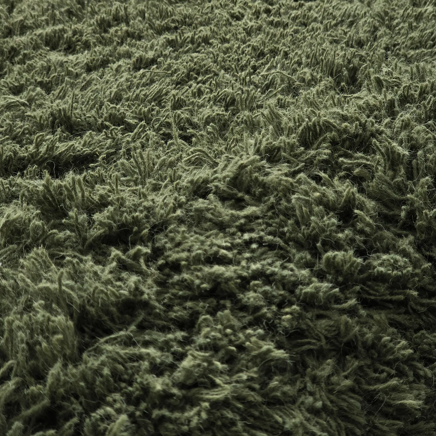 Shaggy rugs - Fassale Hand Woven Wool Shaggy (moss green)