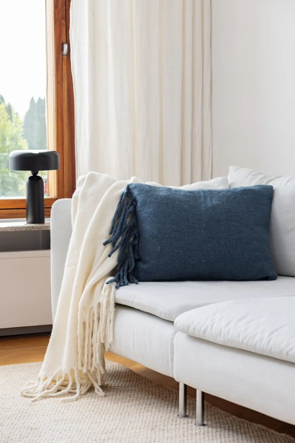 Cushion cover in wool mix - Samantha (blue)