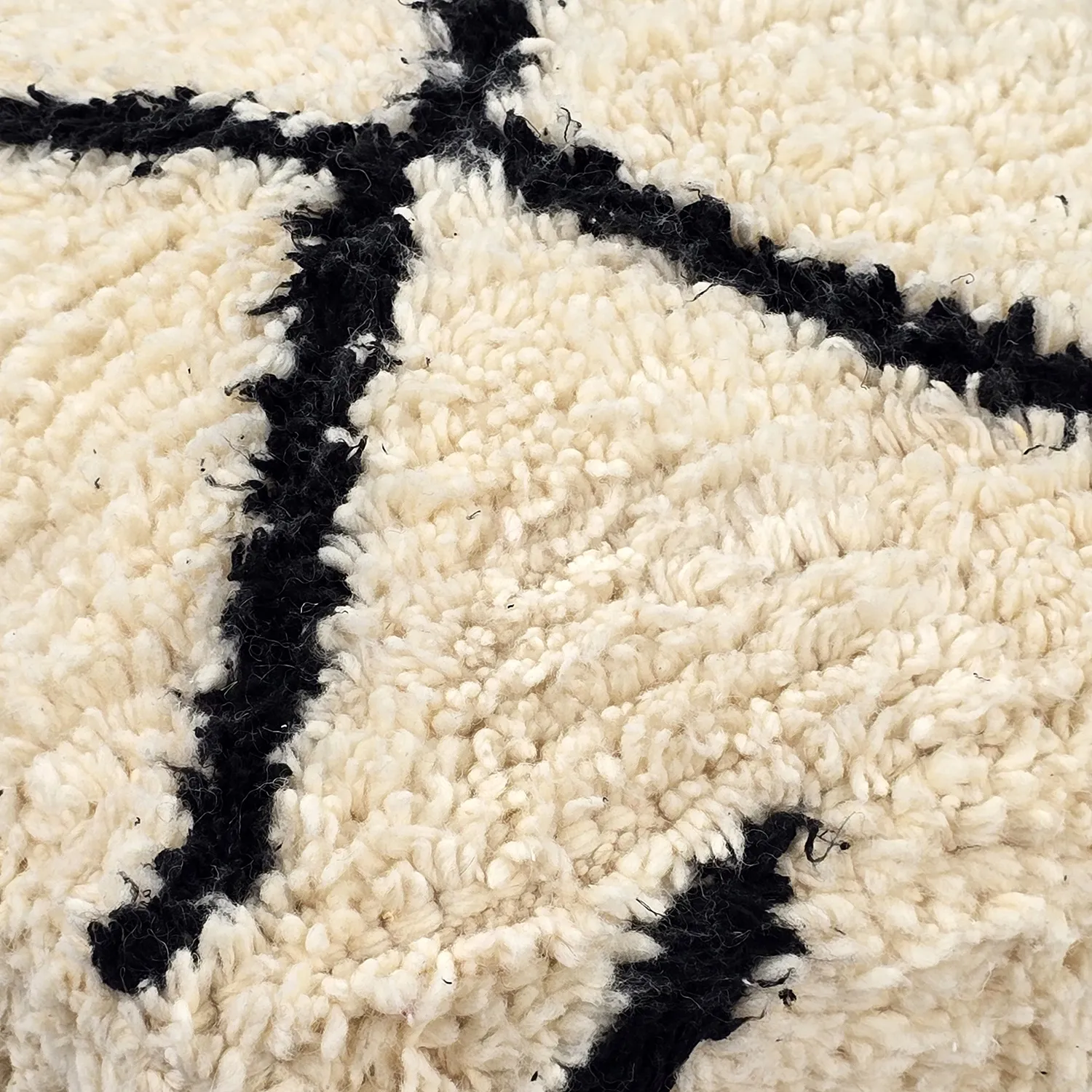 Pouf - Moroccan Beni Ourain 004