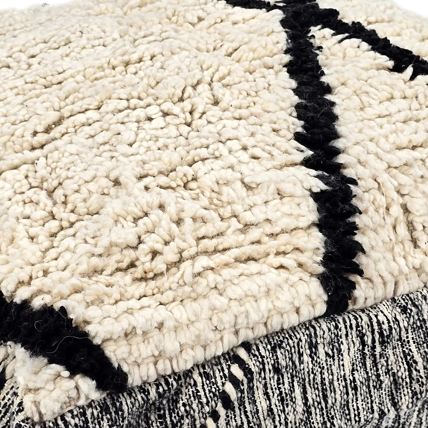 Pouf - Moroccan Beni Ourain 017