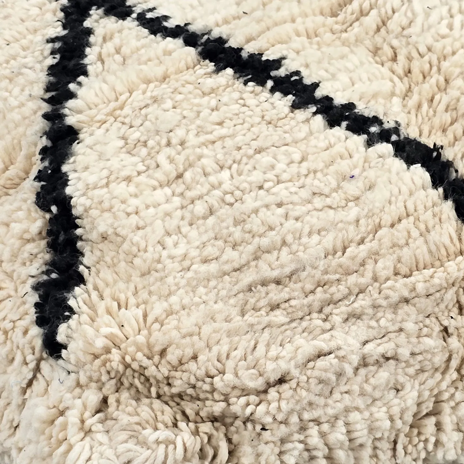 Pouf - Moroccan Beni Ourain 048