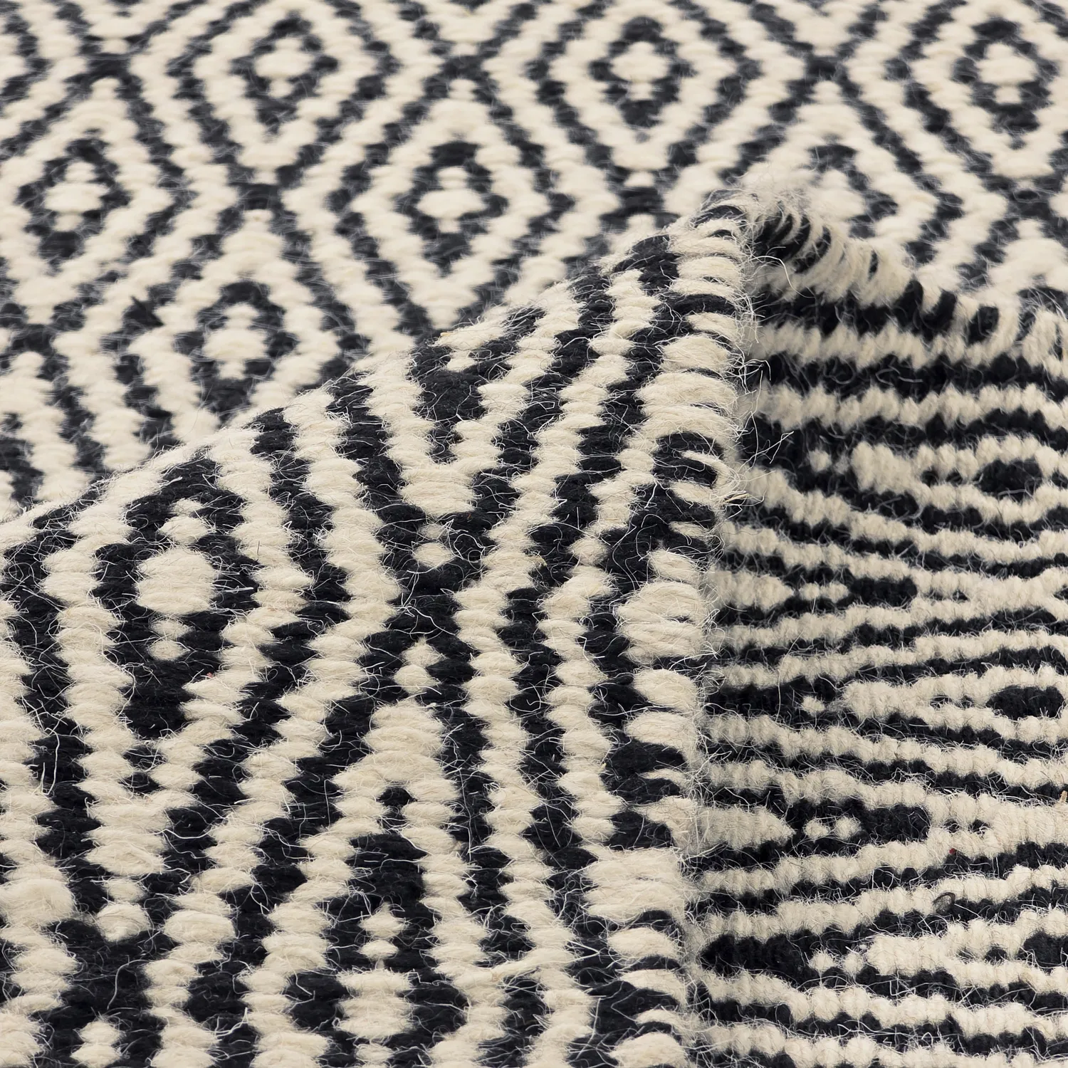Wool rug - Monastir (black/white)