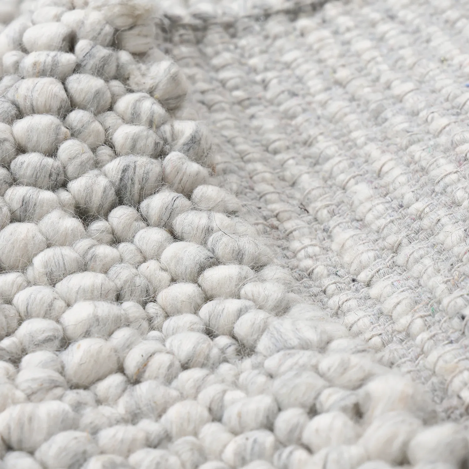 Wool rug - Sala Irregular Wool Bubble (light grey melange)