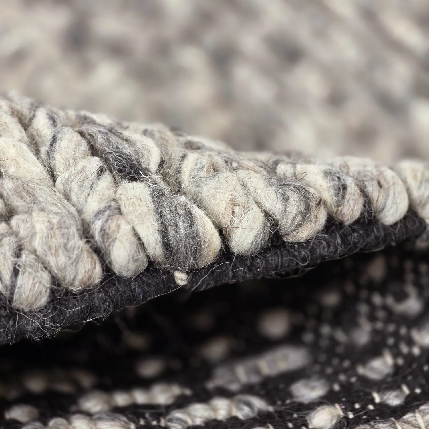 Wool rug - Talvia Braided Wool (dark grey)