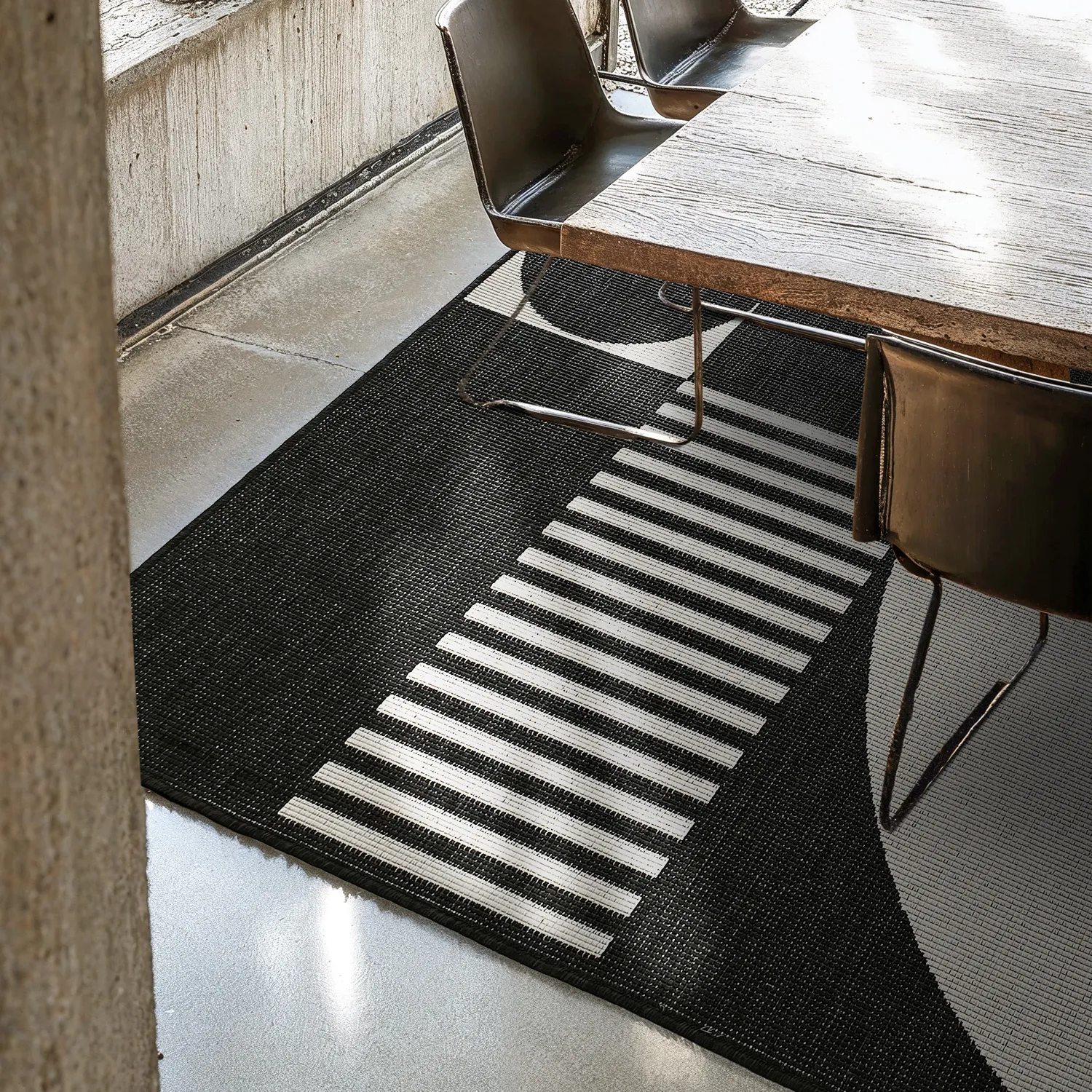 Indoor/Outdoor rug - Aurora (black/white)