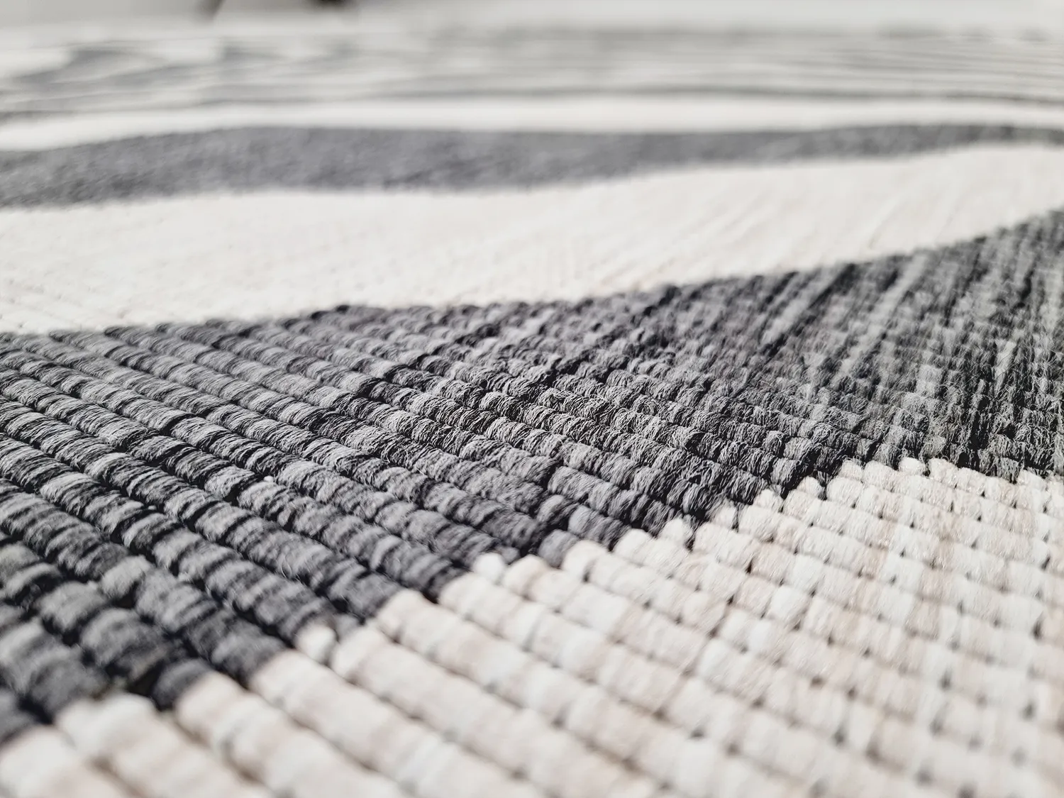 Indoor/Outdoor rug - Winona (black)