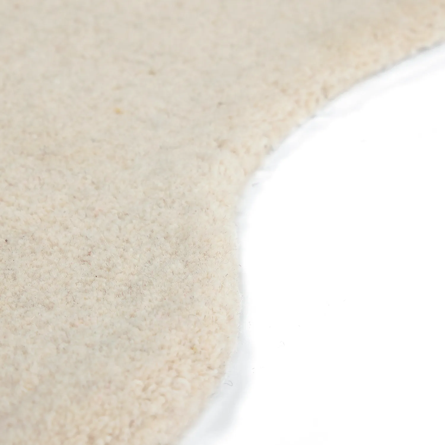 Wavy Wool Rug - Diu Hand Tufted Wool Premium (cream)