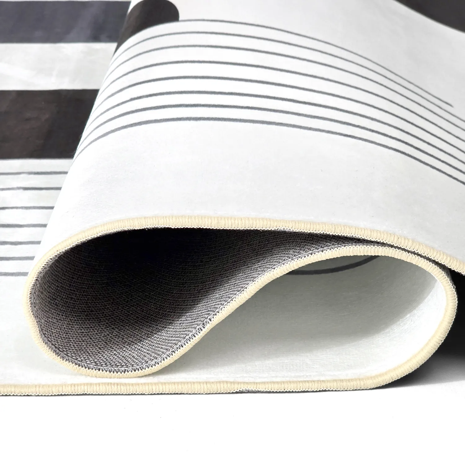Wilton rug - Delft (white/grey/black)