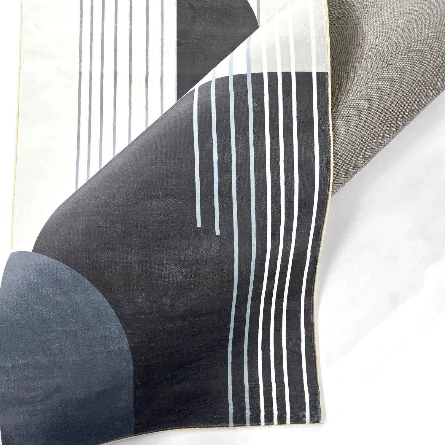 Wilton rug - Delft (white/grey/black)
