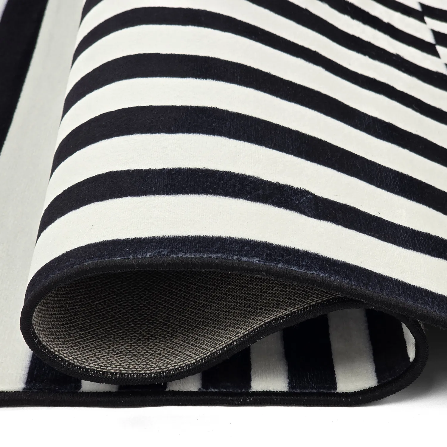Wilton rug - Joma (black/white)