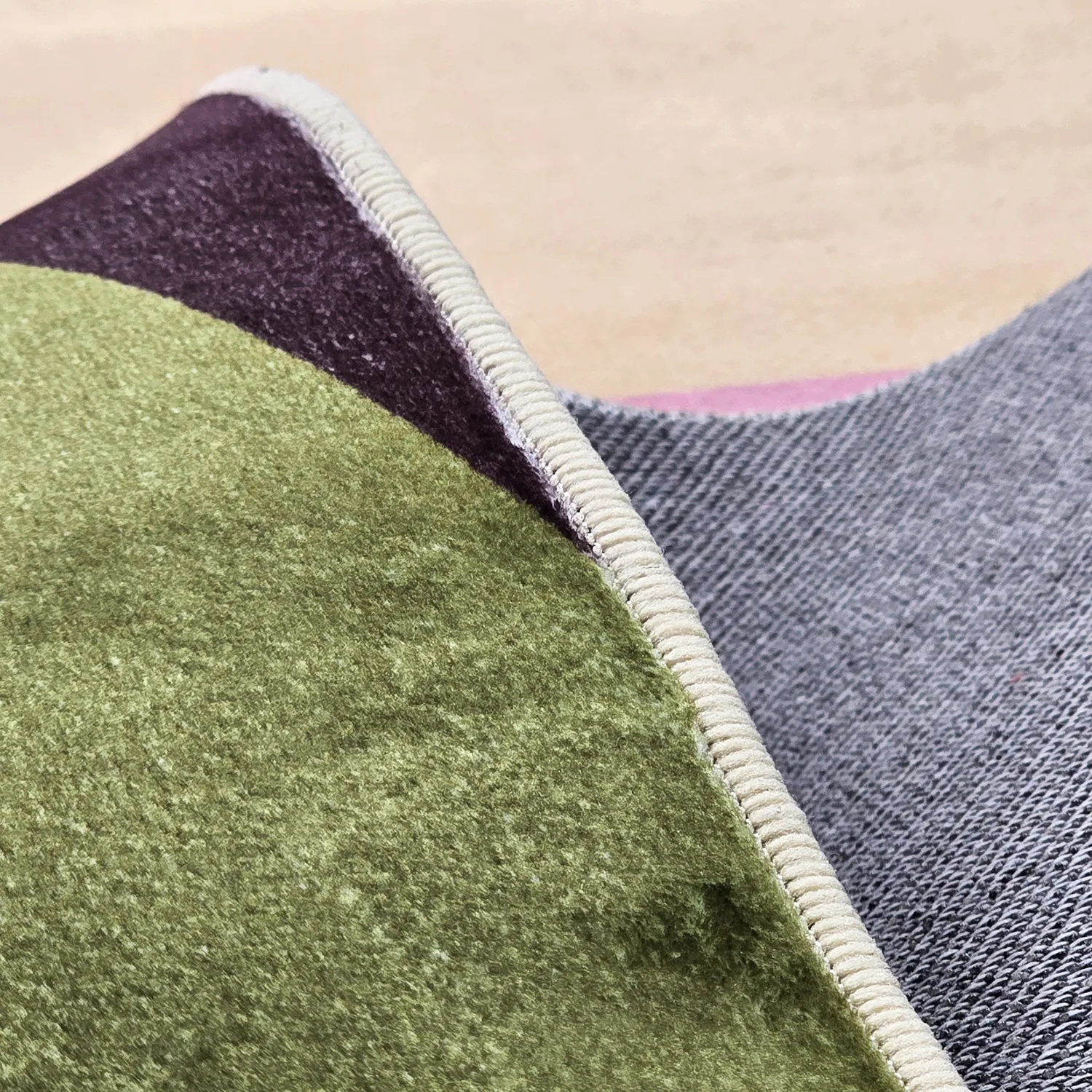Wilton rug - Kalami (pink/multi)