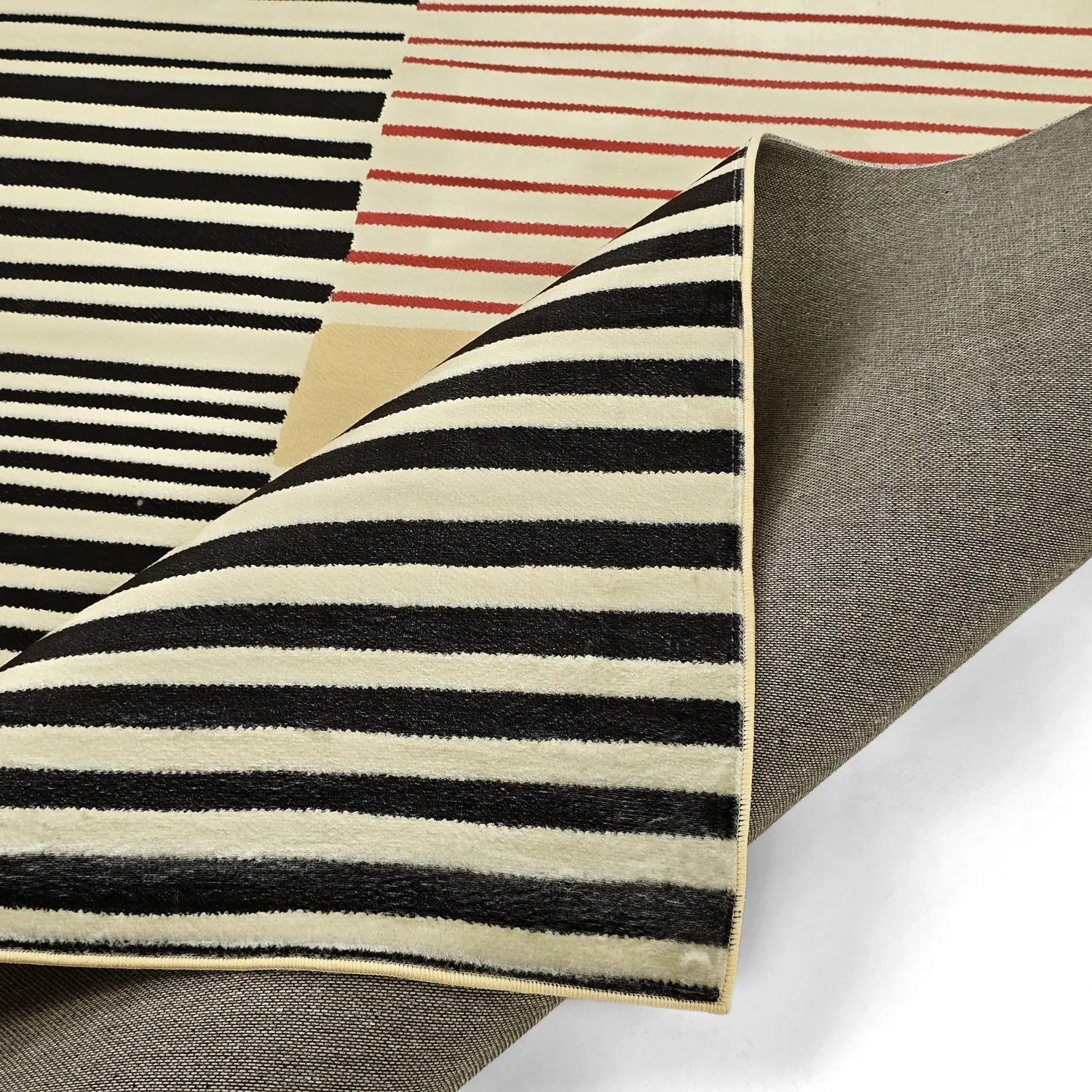 Wilton rug - Lorne (red/multi)