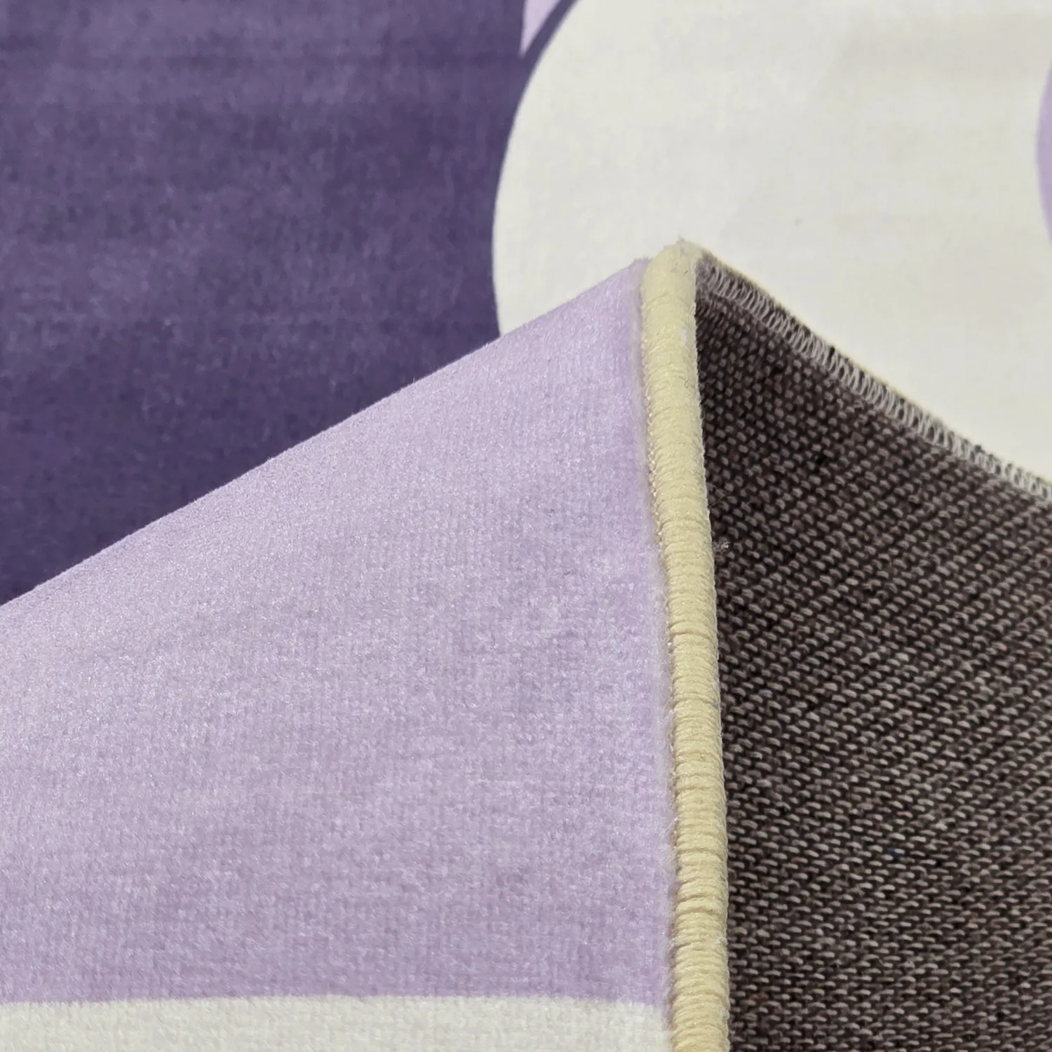 Wilton rug - Nysa (purple/multi)