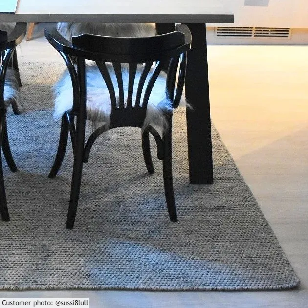 Wool rug - Otago (grey/black)